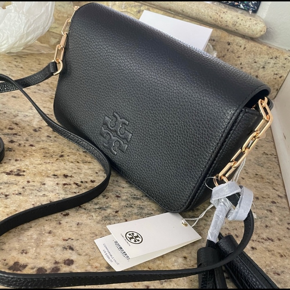 New Tory Burch Thea crossbody 🖤 - Picture 6 of 11